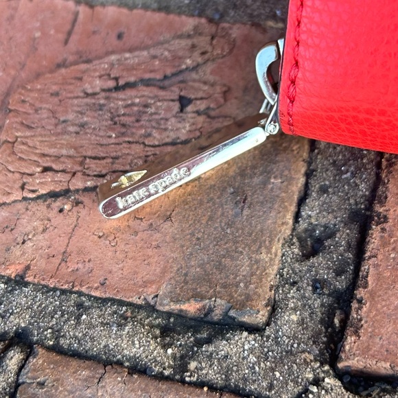 KATE SPADE NEW YORK ORANGE LEATHER FULL ZIP CLOSURE WALLET NEW!! - Picture 5 of 16